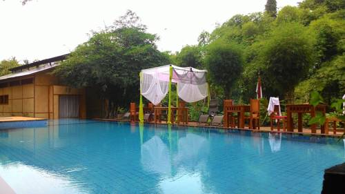 The Lombok CRC Hotel