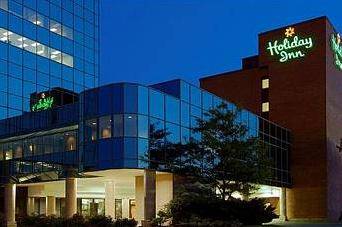 Holiday Inn Harbourview