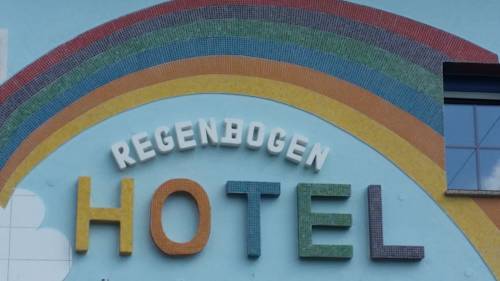 Regenbogen Hotel