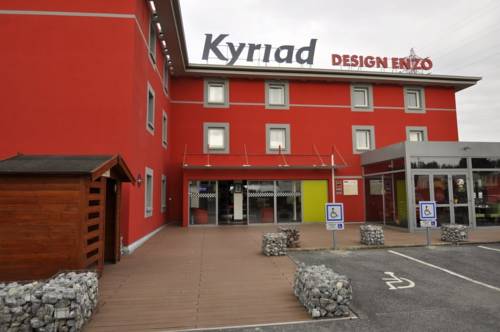 Kyriad Design Enzo Reims Tinqueux