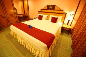 OYO Premium Cochin Airport Extension Hotel  Hotels  Angamali