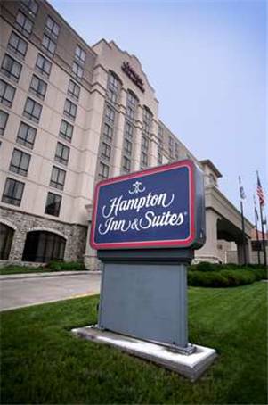 Hampton Inn & Suites Country Club Plaza