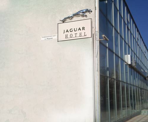 Jaguar Hotel